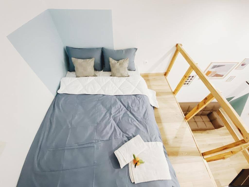 Appartamento Velestinou Private Maisonette Atene Esterno foto