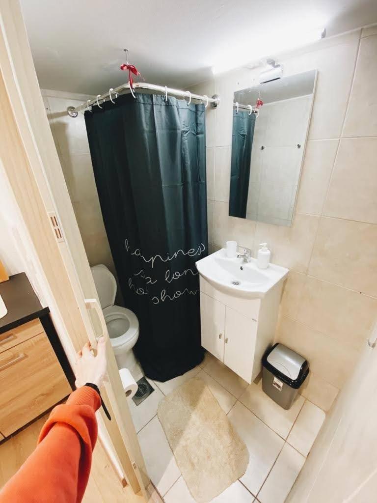 Appartamento Velestinou Private Maisonette Atene Esterno foto